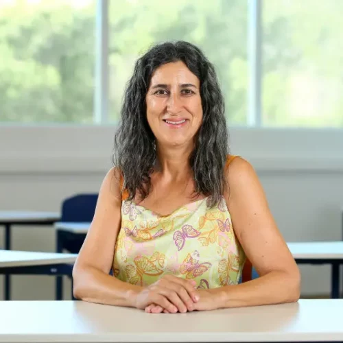 Liz Viana - English Teacher